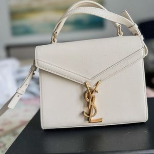 Saint Lauren Cassandra mini. Train de poudre